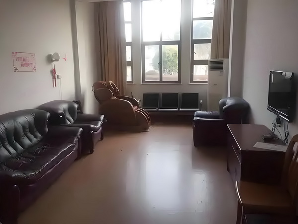 地球殖民地记事